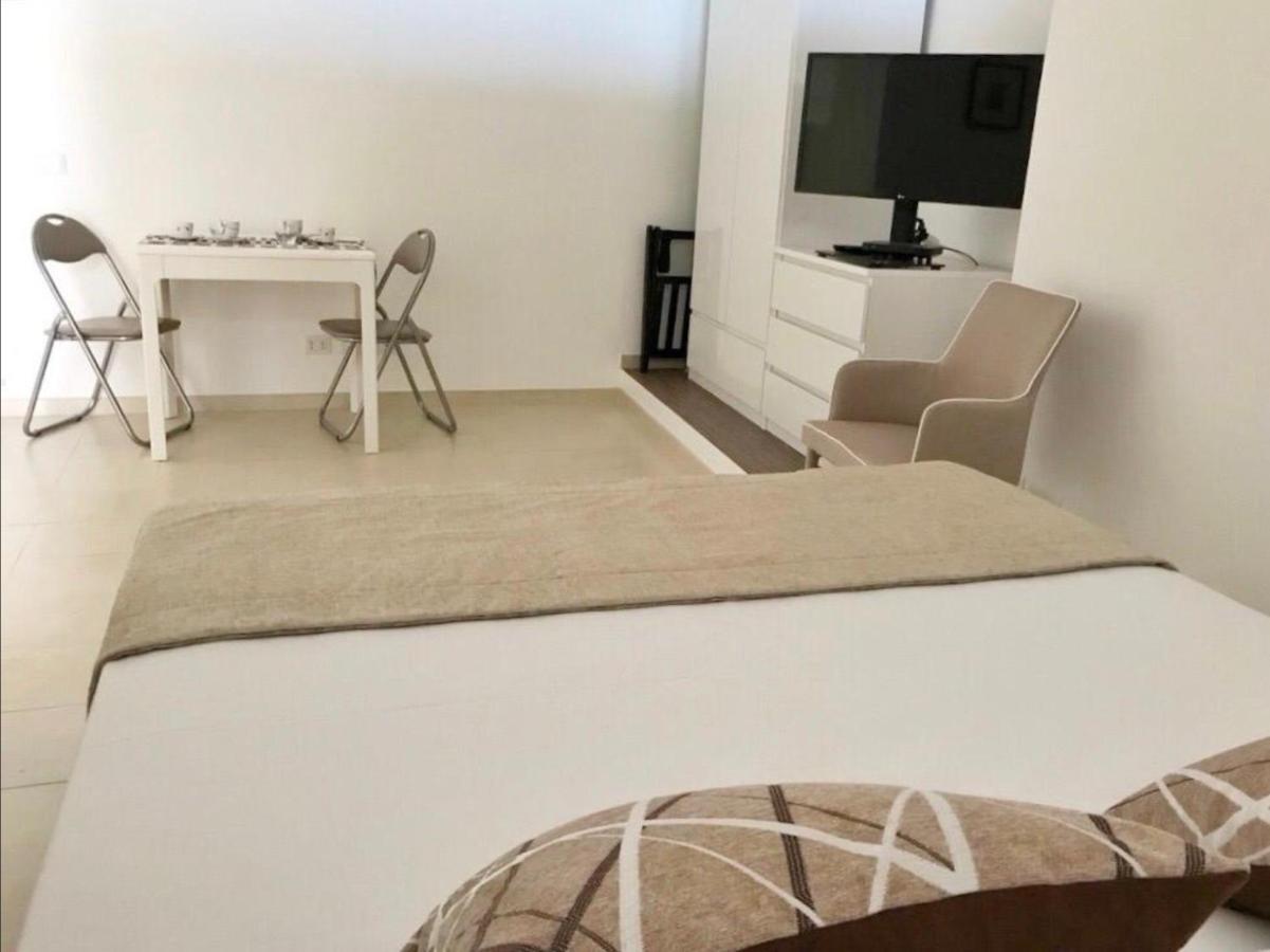 Tiberi Capri Apartment ภายนอก รูปภาพ