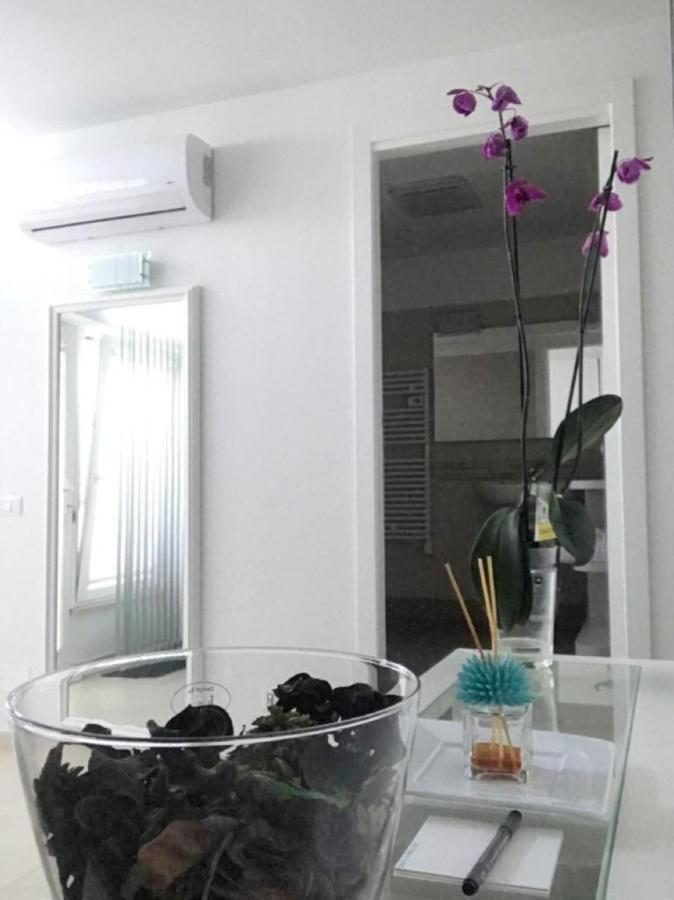Tiberi Capri Apartment ภายนอก รูปภาพ