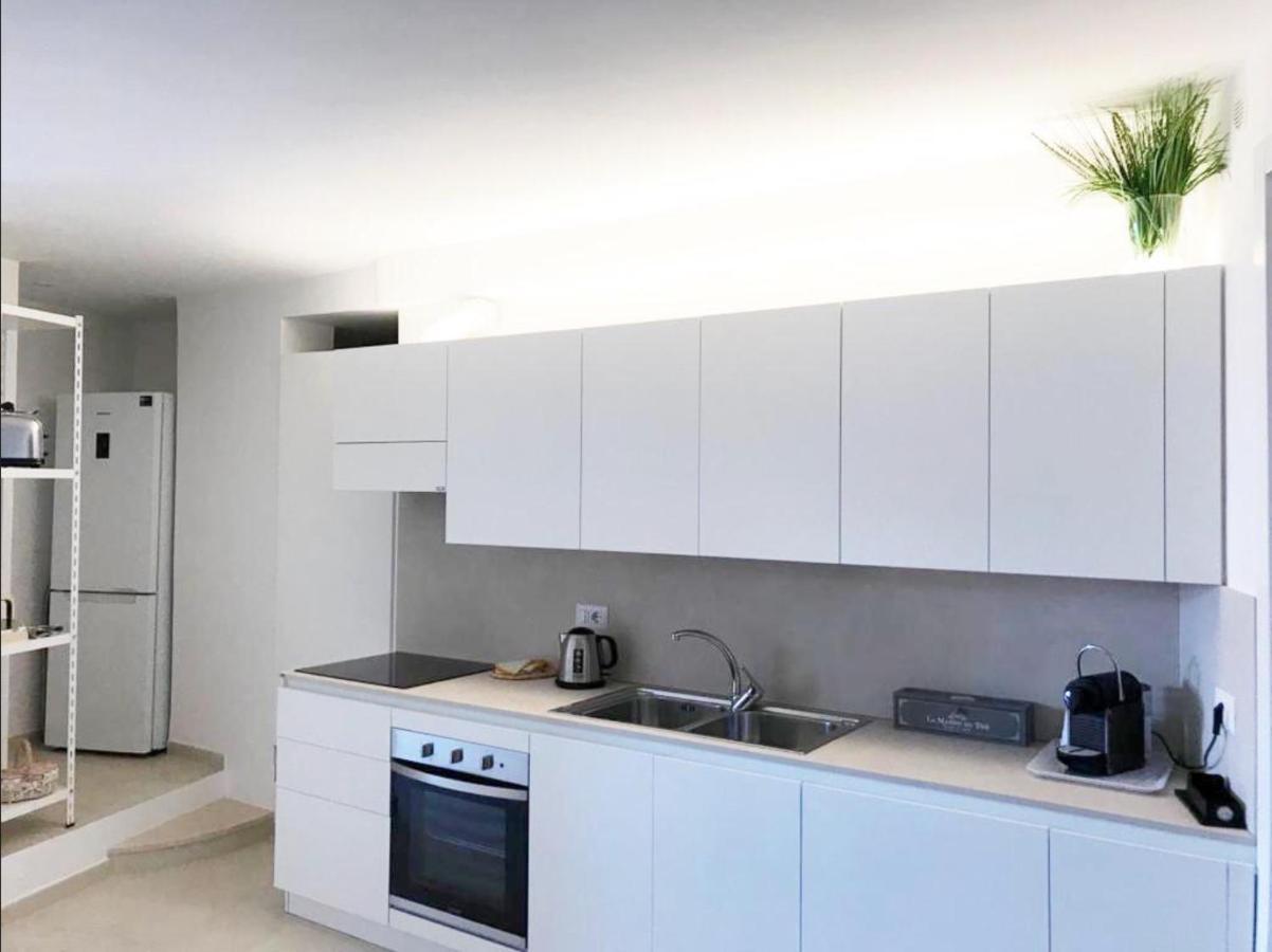 Tiberi Capri Apartment ภายนอก รูปภาพ