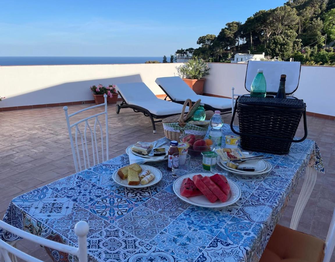 Tiberi Capri Apartment ภายนอก รูปภาพ
